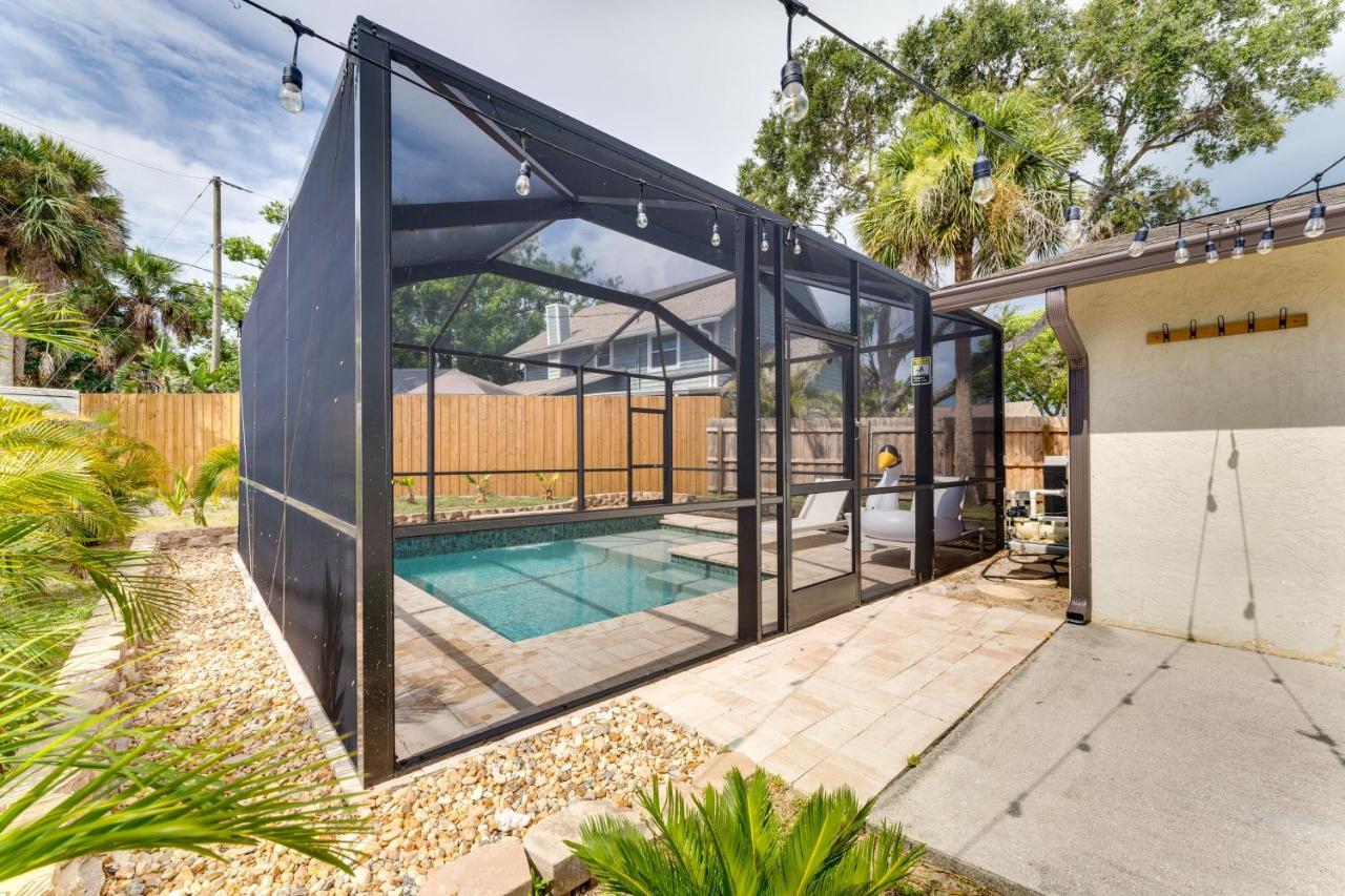Nokomis Home With Screened Pool, 3 Mi To Beaches! Eksteriør billede